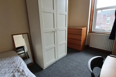 3 bed flat, Lonsdale Terrace, Jesmond, Newcastle, NE23HQ - Image 9